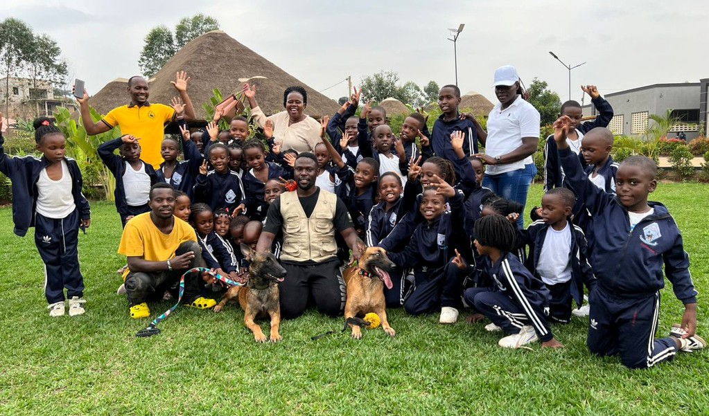 K9 Academy school visit